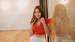 Kenal Lebih Dekat dengan Model Dewasa Anggy Novia