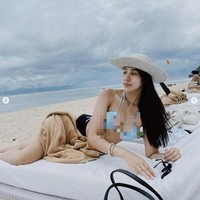 Namun Anya Geraldine mengungkap bahwa ibunya selalu memantau akun Instagramnya. Bahkan mengirimkannya ceramah soal siksa kubur. Foto: dok. Instagram @anyageraldine