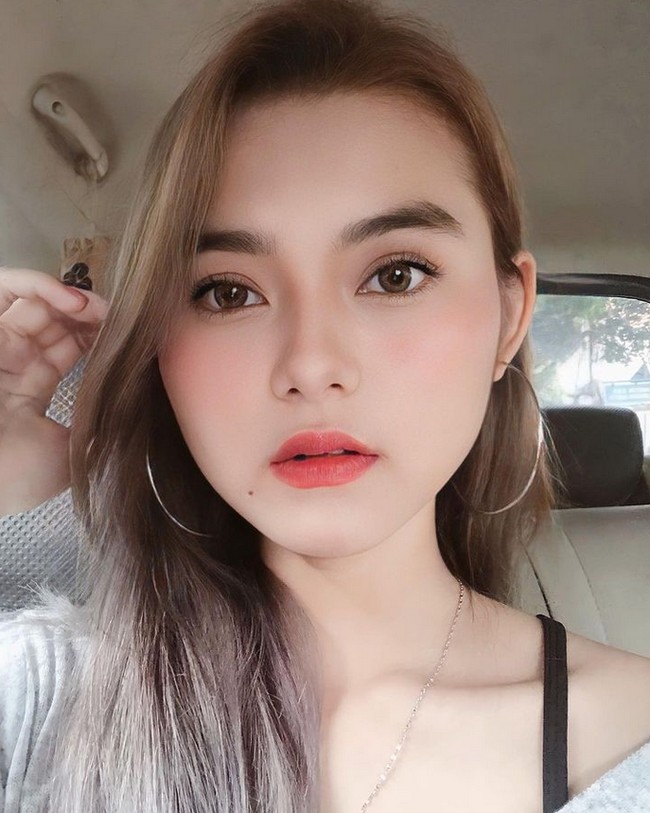 Kini Marshel Widianto dan Cesen eks JKT48 dikaruniai seorang anak laki-laki bernama Archie Hermawan Farid Gilandy Widianto. Foto: dok. Instagram @ceseniy