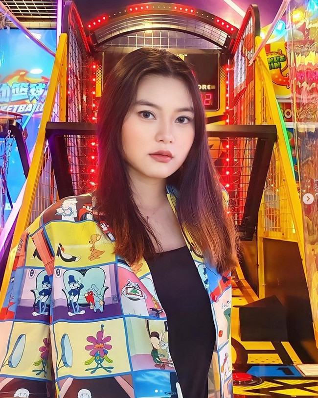 Hubungan asmara Cesen eks JKT48 dan Marshel Widianto terungkap ke publik pada Februari 2022. Di mana Marshel melakukan pendekatan selama lima bulan sebelum keduanya akhirnya pacaran. Foto: dok. Instagram @ceseniy