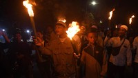 Pawai yang diikuti ribuan umat itu dilakukan sambil berjalan keliling kota untuk menyambut bulan Ramadhan 1444 Hijriah. ANTARA FOTO/Mohamad Hamzah