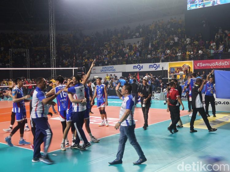 Foto Momen Jakarta LaVani Allo Bank Juarai Proliga 2023