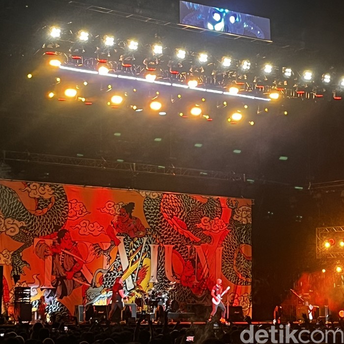 Hammersonic
