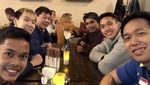 Kompak! Potret Ahsan-Hendra The Daddies Makan Sushi dan Duren Bareng