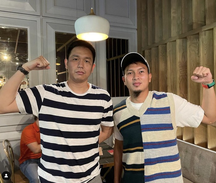 Kompak! Potret Ahsan-Hendra ‘The Daddies’ Makan Sushi dan Duren Bareng Kompak! Potret Ahsan-Hendra ‘The Daddies’ Makan Sushi dan Duren Bareng