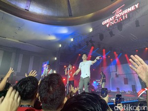 Serunya Konser Noah Ajak Fans Bernostalgia di Medan