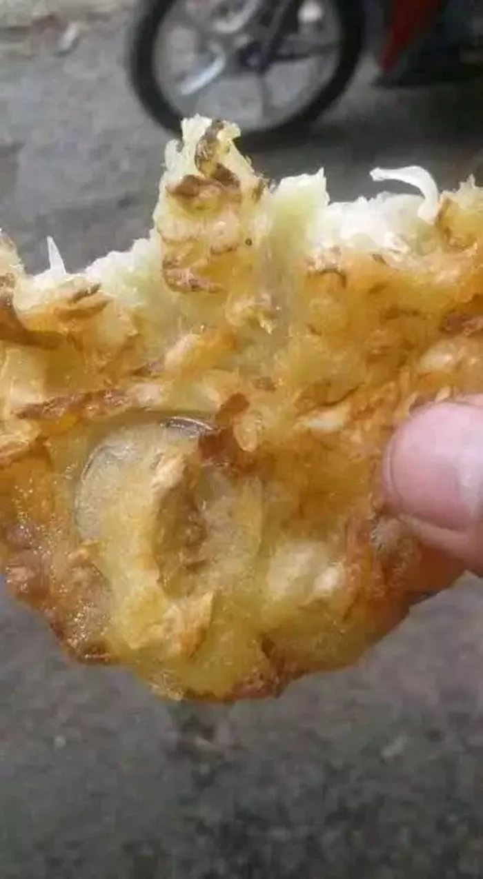 Rezeki Nomplok! Netizen Ini Dapat Uang Tunai Saat Beli Camilan