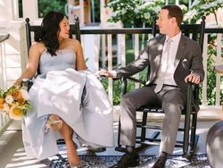 Gaya Apa Adanya Istri Zuckerberg yang Bikin Heran
