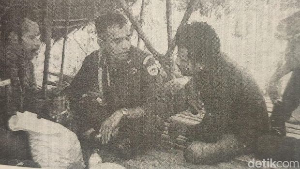 Kol. Samsudin menemui salah satu tokoh OPM, Yurgen Sawor.