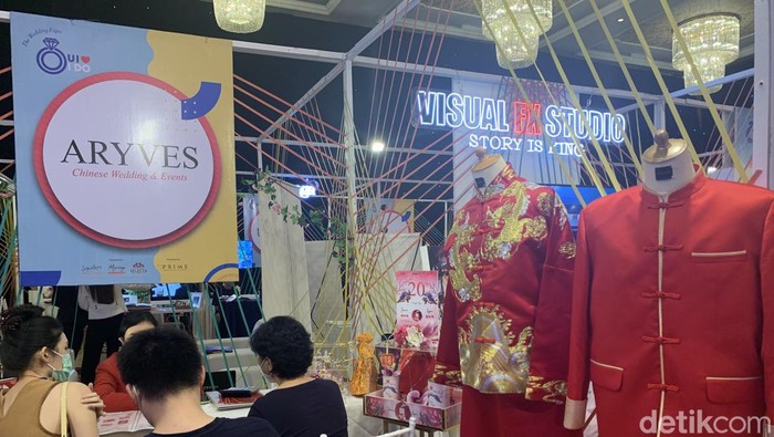 Para calon pengantin saat hadiri Wedding Expo di Medan (