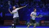 The Daddies bermain dengan penuh dramatis kalahkan wakil China, Liang Wei Kang/Wang Chang. Skornya 21-15, 19-21, dan di rubber game 29-27!