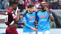 Khvicha Kvaratskhelia menjadi pemain Napoli lainnya yang diincar MU untuk mengisi sektor sayap. (Foto: REUTERS/MASSIMO PINCA)