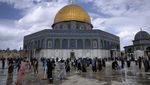 Aksi Bersih-bersih Kompleks Masjid Al Aqsa Sambut Ramadan