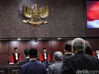 Gugatan Masa Jabatan Ketum Parpol Maksimal 2 Periode Kandas!