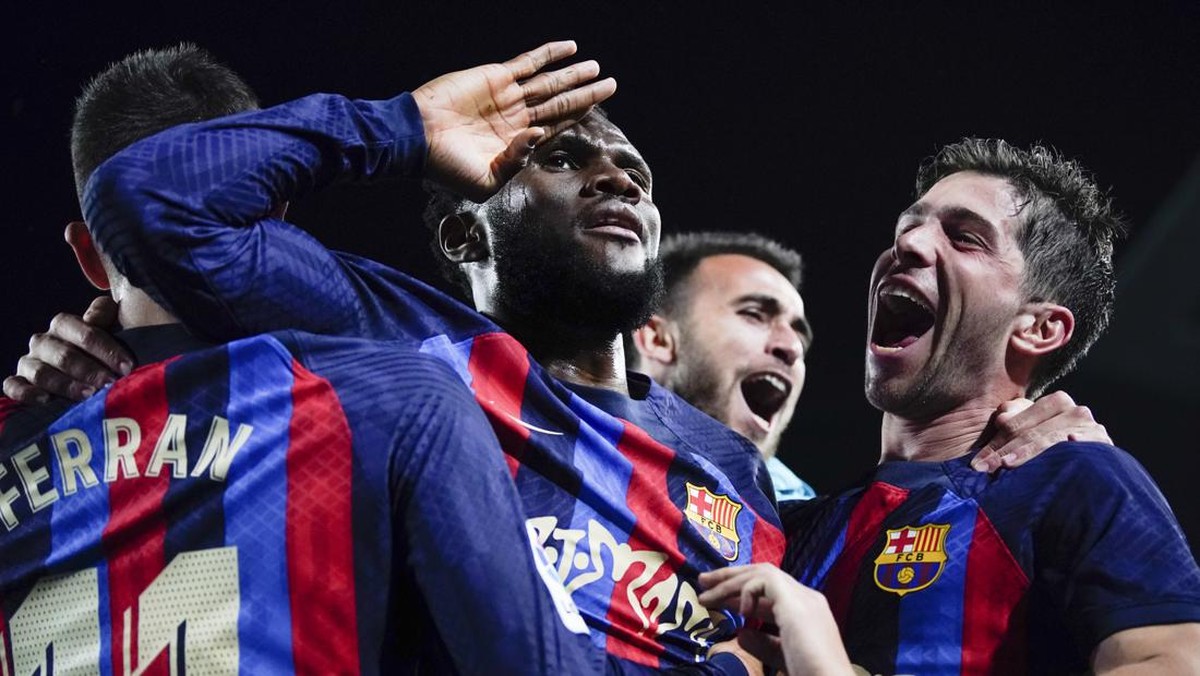 Barcelona unggul jauh di klasemen Liga Spanyol. (Foto: AP/Joan Mateu)