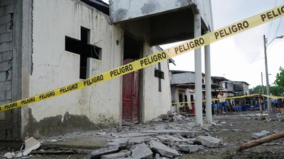 Begini Dampak Gempa M 6,8 di Ekuador