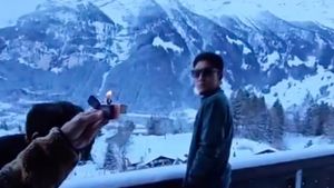 7 Foto Liburan Sekaligus Perayaan Ultah Desta di Swiss, Tanpa Anak & Istri