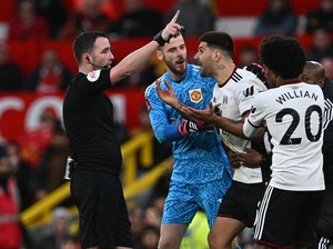 Hukuman yang Pantas Bagi Mitrovic Si Pendorong Wasit
