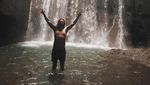7 Momen Drummer Slipknot Honeymoon di Bali, Nikmati Alam-Floating Breakfast