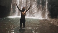 Jay Weinberg begitu suka dengan keindahan alam di Bali. Foto: Instagram Jay Weinberg