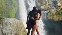 Romantisnya Jay Weinberg mengajak istri honeymoon ke Bali. Foto: Instagram Jay Weinberg