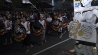 Tradisi yang membunyikan Okokan tersebut digelar untuk menetralisir energi dan tolak bala menjelang Hari Raya Nyepi Tahun Baru Saka 1945.   