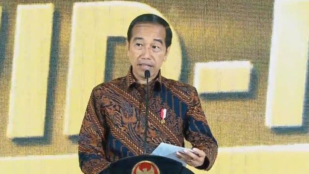 Jokowi Minta Anggaran Bukber Pejabat Dialihkan untuk Santunan dan Pasar Murah