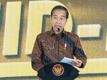 Momen Jokowi Ngetes Kepala Puskesmas Kepanjangan PSBB