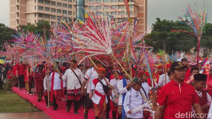Karnaval Dugderan jelang Ramadan di Kota Semarang, Senin (20/3/2023).