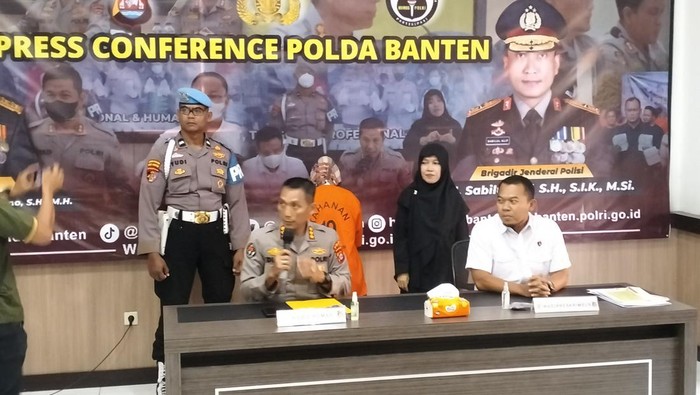 Konferensi pers penahanan LA (Bahtiar-detikcom)