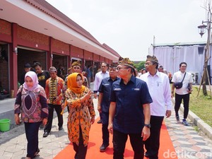 Mendag Resmikan 5 Pasar Rakyat di Kota Mojokerto