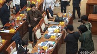 Erick Thohir mengatakan evaluasi Terminal BBM Plumpang memerlukan dukungan dari banyak pihak, termasuk pemerintah daerah. 