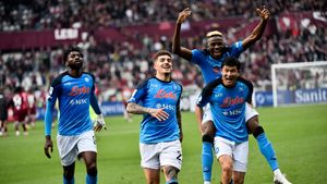 Napoli Bisa Kunci Scudetto Bulan Depan