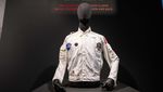 Penampakan Jaket Astronot yang Laku Dilelang Rp 41,5 M