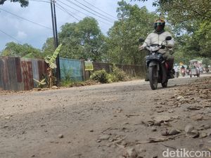 Pemprov Sulsel Anggarkan Rp 44 M Perbaiki Jalan Pattallassang Rusak Tahun Ini
