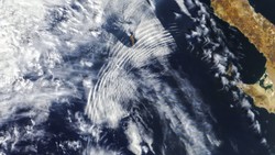 NASA Selidiki Riak Awan Misterius