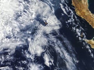 NASA Selidiki Riak Awan Misterius