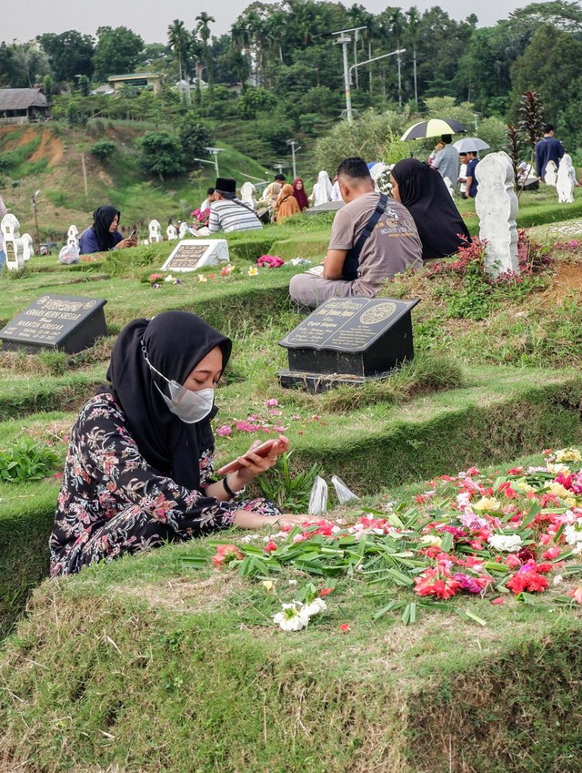 Panduan Ziarah Kubur 