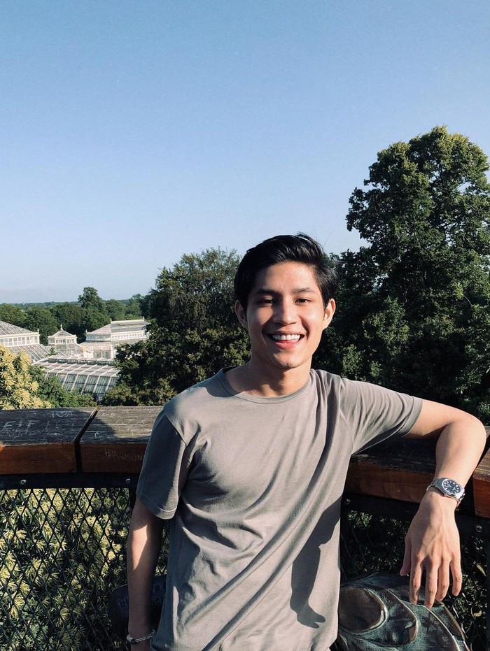 teuku rassya teuku rassya