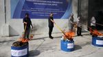 824 Bal Pakaian Impor Bekas Senilai Rp 10 Miliar Dimusnahkan!