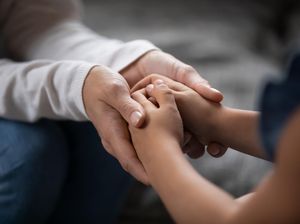 Kenali Fase hingga Penyebab Tindakan Self-Harm