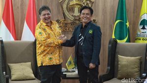 Airlangga Sambut Hangat Yusril di Markas Golkar