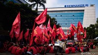 Buruh Ancam Penjarakan Pengusaha yang Pangkas Gaji Pegawai 25%
