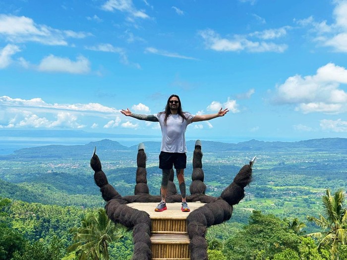 Drummer Slipknot Honeymoon di Bali
