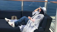 Istri Sekretaris Daerah Riau jadi akhir-akhir ini jadi perbincangan netizen di media sosial. Dirinya menambah daftar istri pejabat Tanah Air yang suka flexing alias pamer harta. (Foto: dok. Instagram @yashariyanto via Twitter @PartaiSocmed)