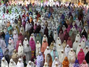 Kapan Tarawih Pertama 2023? Berikut Penjelasannya