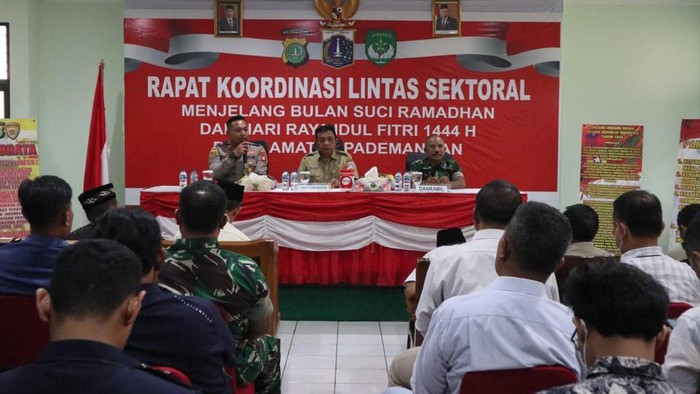 Kapolsek Pademangan Kompol Binsar Hatorangan Sianturi