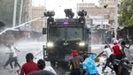 Momen Massa Demo Bentrok dengan Polisi di Kenya