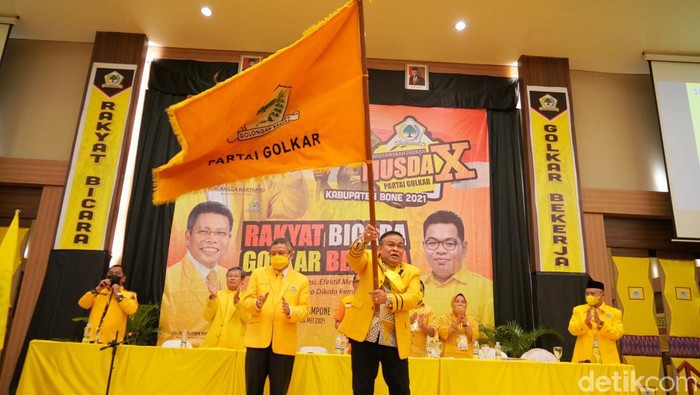 Ketua DPD Golkar Bone yang juga Bupati Bone, Andi Fahsar Mahdin.