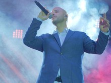 Maher Zain Tur Tiga Kota di Indonesia